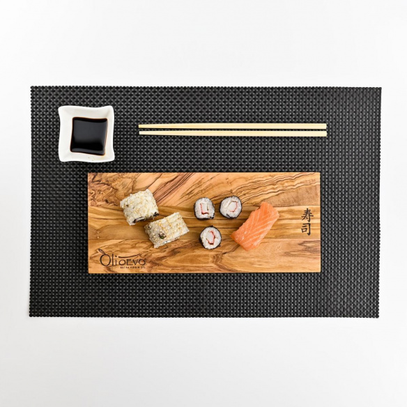 Tagliere Artigianale in Legno di Olivo modello Sushi